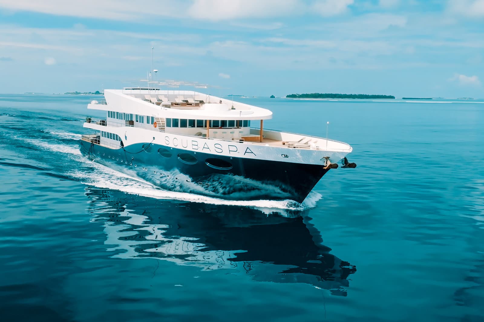 Scubaspa Yin liveaboard