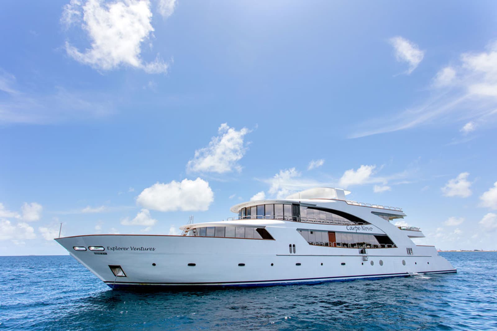 Carpe Novo liveaboard