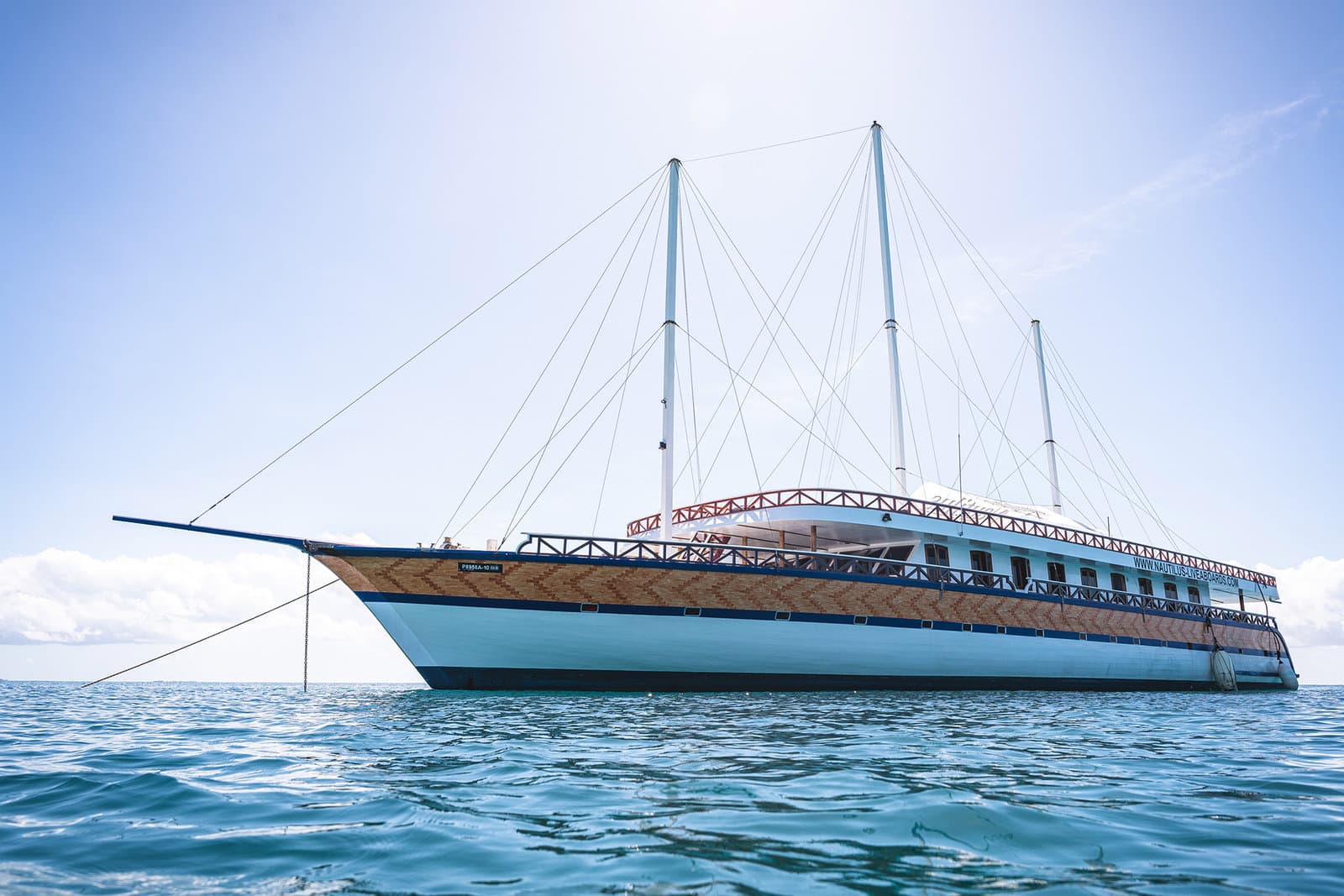 Nautilus Two liveaboard